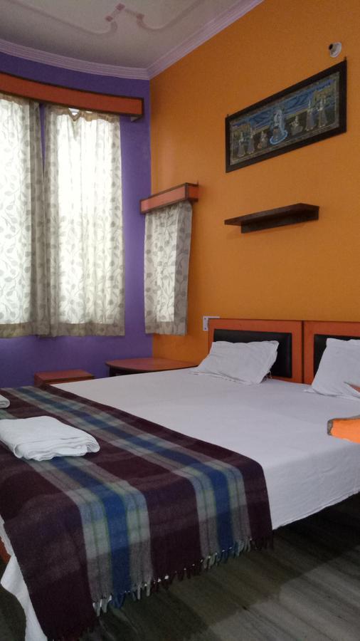 Ishan Paying Guest House Varanasi Ruang foto